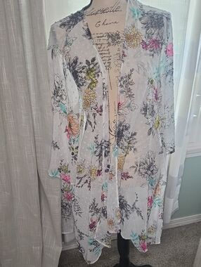 torrid White Sheer Floral Cardigan with Yellow & Pink Blooms